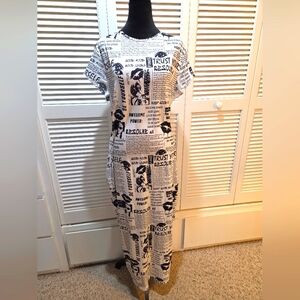 Black and White Graphic Print Maxi Dress